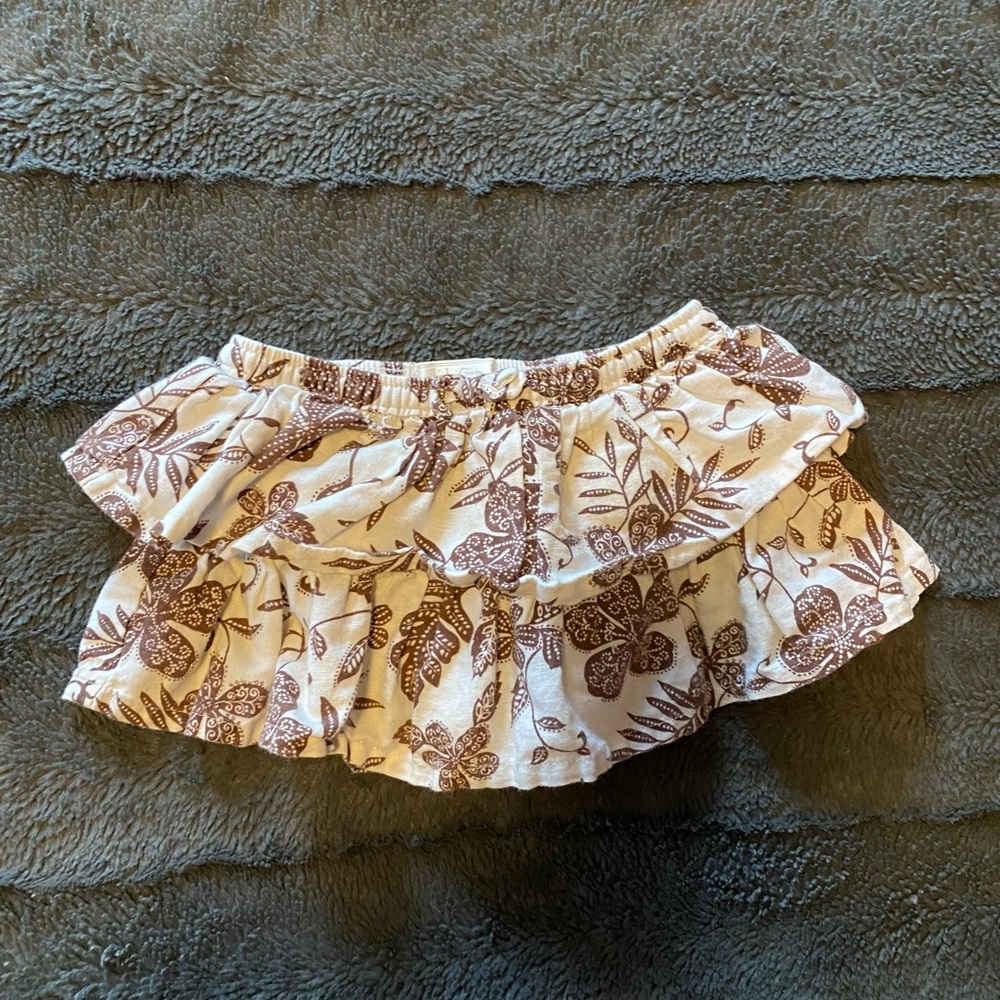 ❌SOLD❌ Baby Gap 6-12M later skirt with built in diaper cover EUC